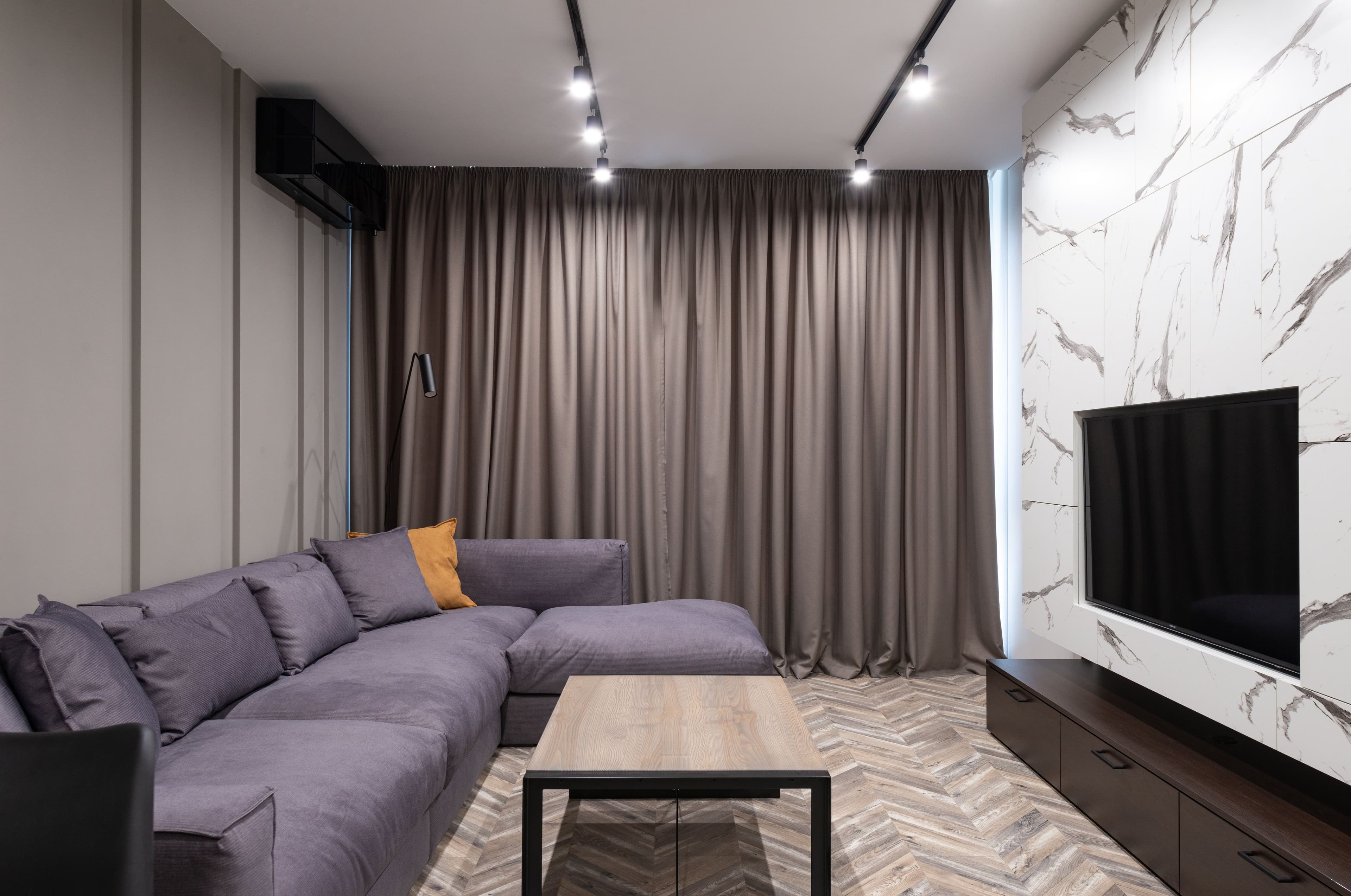 Modern Curtain Trends for Luxury Homes